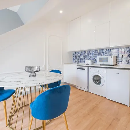 Via Augusta 129 Apartman *