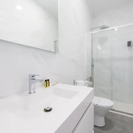 Via Augusta 129 Apartman