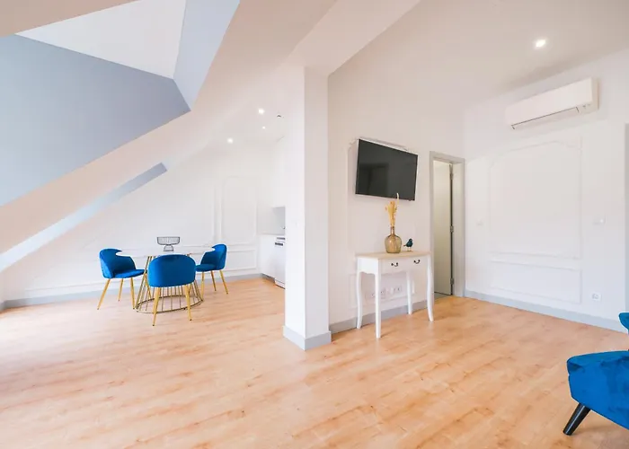 Apartmán Via Augusta 129 *